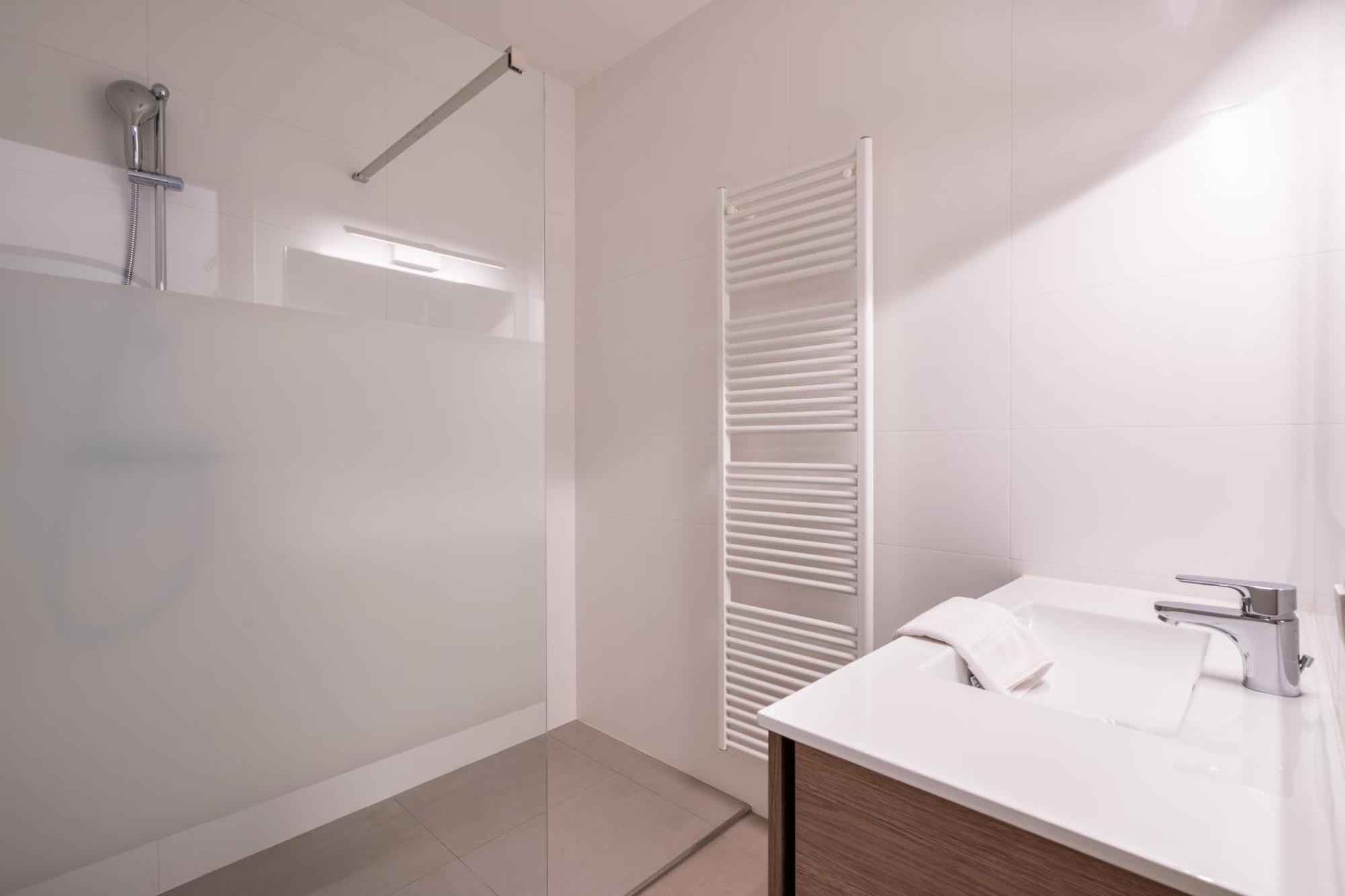 Hotel General Sixty-Seven By Romy&Travis à Bruges Extérieur photo