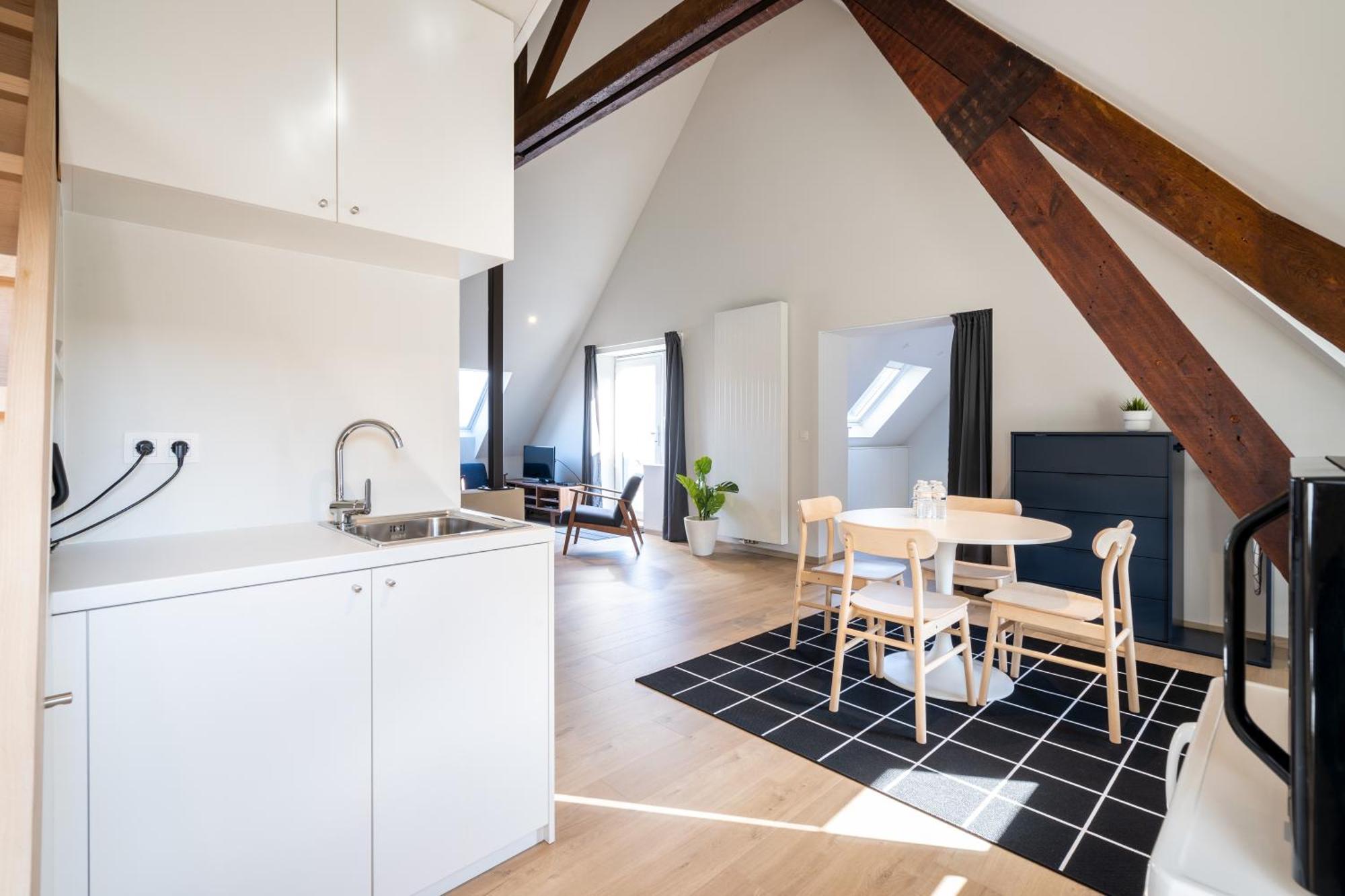 Hotel General Sixty-Seven By Romy&Travis à Bruges Extérieur photo